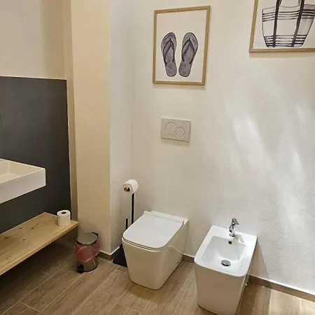 Derosas House Guest house 3*