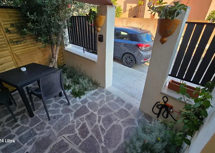 招待所 Derosas House 3*