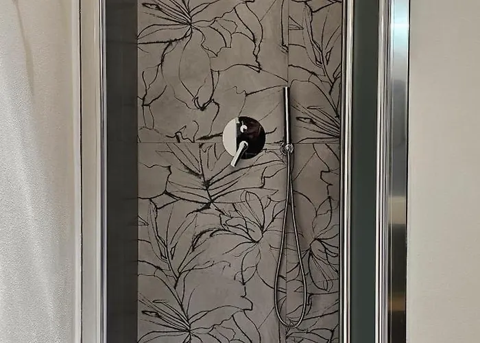 Derosas House 阿兰奇湾城